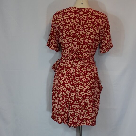 Madewell Wrap-Front Romper in Mini Daisy short sleeve women red white  size 12 - Picture 6 of 10